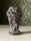 Art Deco liten vase i patinert formpresset metall i Jugend stil 1900-tallet thumbnail