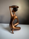 Stor dame/ kvinne bronsefarget keramikk aktfigur/ skulptur 1089 - Cortendorf Western Germany Tyskland 1950/ 60 tallet thumbnail