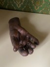 Støpeform/ figur/ skulptur hånd/ neve i kobber - Lærdal/ Laerdal Medical Stavanger Norge  thumbnail