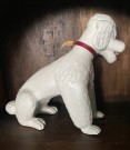 Stor kitsch puddel hundefigur dyreskulptur malt steingods thumbnail