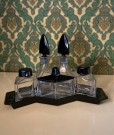 Art Deco bord/ kryddersett/ gruet set i klart og sort glass diamond shape - Frankrike 1930/40 tallet thumbnail