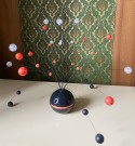 Space Age Sputnik kinetic sort/ orange/ hvit string ball uro 1970 tallet thumbnail