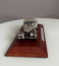 Bugatti Coupé Atlantic miniatyr modellbil i monter 1:43 thumbnail