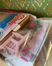 Sindy dukke White Wedding ubrukt dukkemøbler bryllup sett 44262  Pedigree Dolls & Toys England 1970/ 80 tallet thumbnail