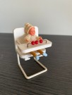 Dukkehus miniatyr dukke babystol Fritz Canzler CaCo CanzlerCoburg Tyskland Germany 1950/60-tallet thumbnail