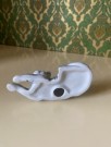 Gråstripet kattefigur i porselen 1950/ 60-tallet thumbnail