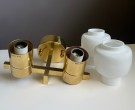 Dobbel vegglampe/ lampett i messing med hvite opalin kupler V306/2 - HANS AGNE JAKOBSSON AB MARKARYD Sweden 1960 tallet thumbnail
