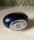 Ronson LOTUS bensin bordlighter i Art Deco design krom med svart emalje BRIT.PAT 621570 base England 1950-tallet thumbnail
