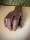 Støpeform/ figur/ skulptur hånd/ neve i kobber - Lærdal/ Laerdal Medical Stavanger Norge  thumbnail