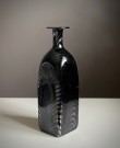 Signert vase/ dekorflaske i svart/ metallisk kunstglass - Jussi Riihimäki Finland thumbnail