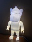 Reklame Hvit Jack & Jones Bulldog hundefigur bordlampe i hardplast  thumbnail