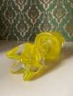 Flower Power yellow tulip gul tulipan blomst i kunstglass - Ulrica H. Vallien Kosta Boda Sweden Sverige 2007 thumbnail