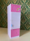 Sindy Fridge ubrukt kjøkkenutstyr kjøleskap dukkemøbler 44274  Pedigree Dolls & Toys England 1970/ 80 tallet thumbnail