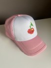 Rosa/ hvit trucker trailer retro caps,  one size - Oldshit-vintagetreasures  logo thumbnail