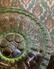Skål med hank i grønt transparent uranium pressglass 1950/ 60-tallet 1950/ 60 tallet thumbnail