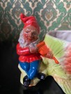 Nisse/gnom med fele og konglekurv 1950/60-tallet thumbnail