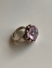 Regulerbar sølvring (925)med stor fasettslipt lilla Edelsten Ametyst - KE Palmberg Sverige 1970 tallet thumbnail
