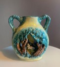 Kitschy eller bare stygg? - keramikk vase thumbnail