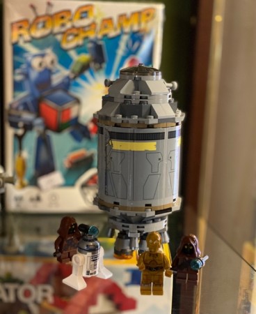 LEGO Disney Star Wars byggesett 75136 Droid Escape Pod