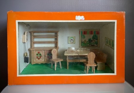 VEROCENTA GDR West Germany, dukkehusmøbler 1:18 - kjøkken, 1977
