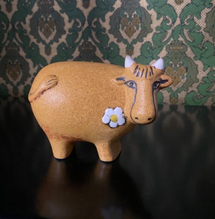 Djur dyrefigur ku i mattglasert keramikk steingods Lisa Larson Gustavsberg Sverige Sweden