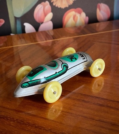 Reklame grønn lekebil racerbil nr 19 blikkleke HARIBO Lakritzen lakris Tyskland Germany 1950-tallet 