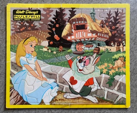 Alice i eventyrland Walt Disneys puslespill 411 F Åsmund S. Lærdal Stavanger Norway Norge 1950/60/70-tallet