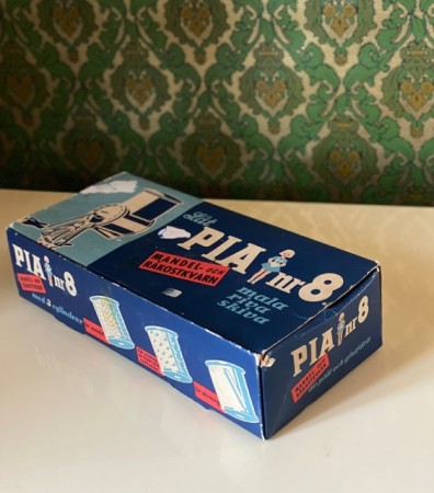 PIA nr mandel- og råkostkvern i original eske - Sweden Sverige