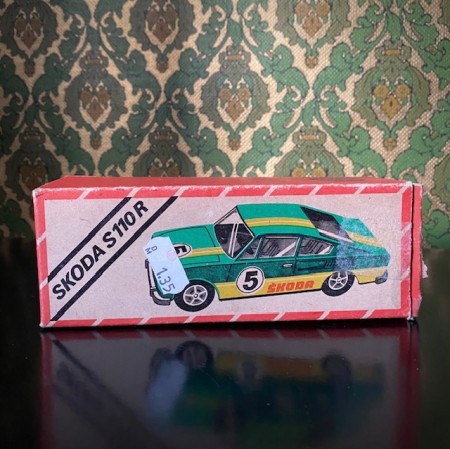 SKODA S 110R Rød modellbil plast lekebil i original emballasje DDR Germany Øst-Tyskland 1970-tallet.