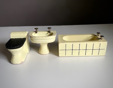 Lundby dukkehus møbler interiør 1:18 - baderomsinnredning 1959