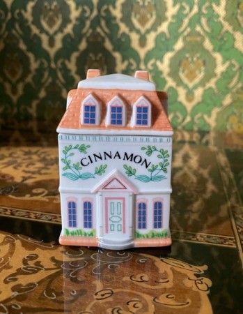 Lenox Spice Village Cinnamon kanel krydderbøsse krydderkrukke Brooks & Bentley 1989