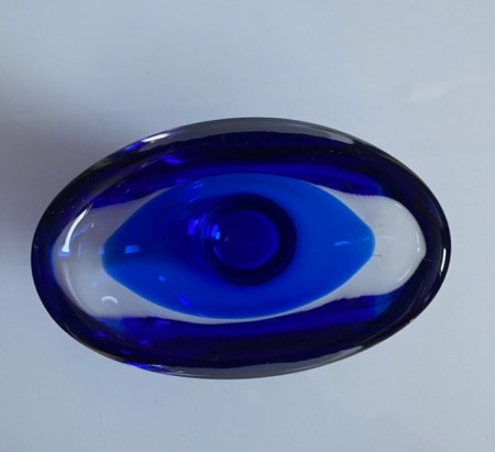 Liten skål i blått kunstglass - Magnor glassverk Norge, 1970 tallet