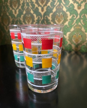Drikkeglass vannglass fargerik geometrisk mønster 1960/70-tallet